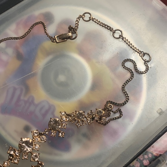 Givenchy Gold Floral Necklace - Picture 14 of 14